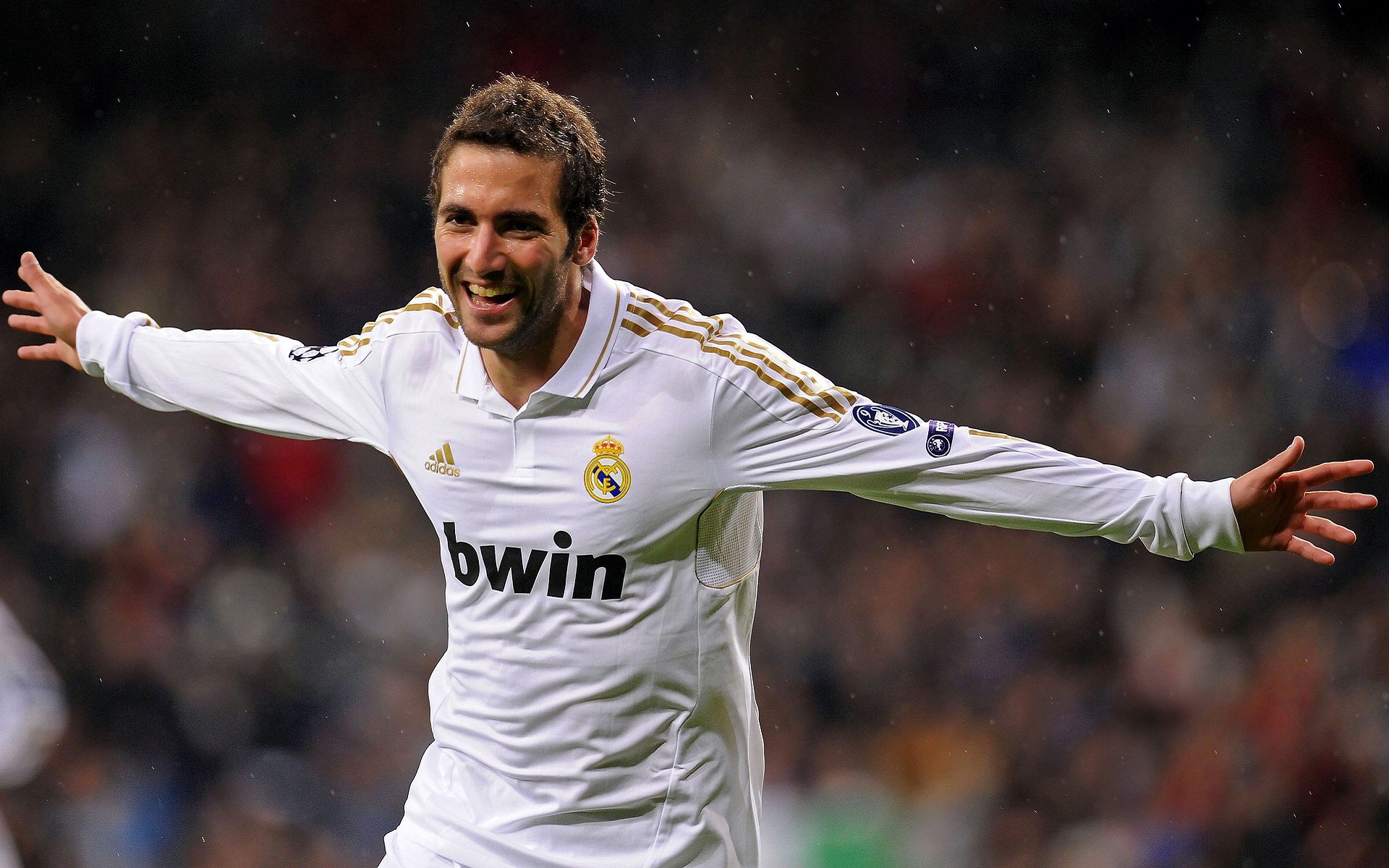  菲尼克斯太阳士气爆棚，亚冠半决赛遇上切尔西，目标明确直指晋级